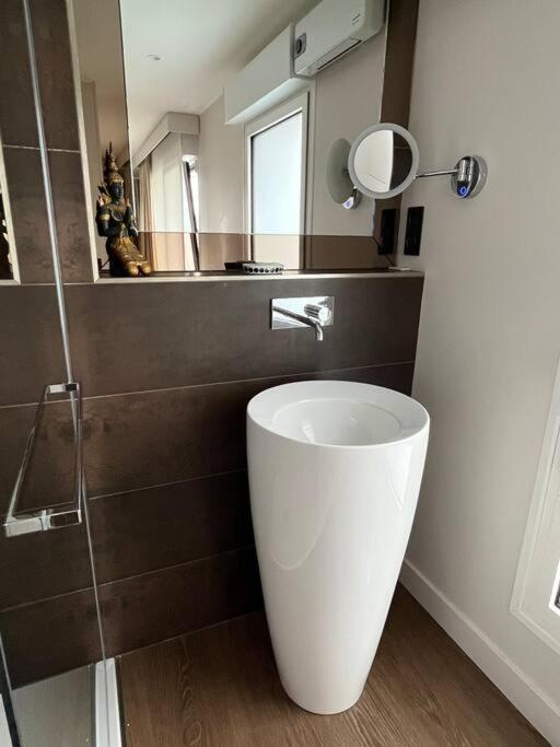 Le Designer Avec Vue Apartment Dunkirk Екстериор снимка